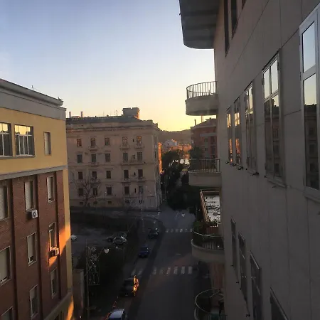 Guest house Abitare Sul Porto Salerno