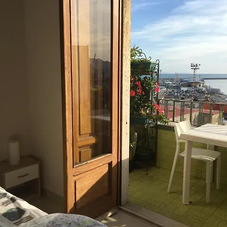 Guest house Abitare Sul Porto *