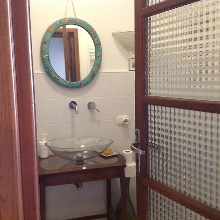Guest house Abitare Sul Porto Salerno