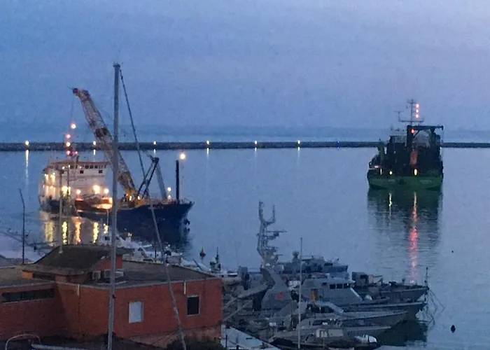 Abitare Sul Porto Pensión Salerno